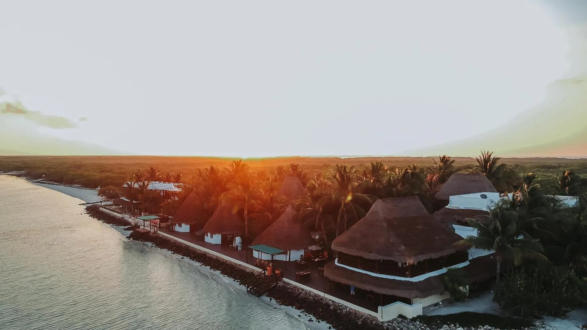 Las Nubes De Holbox Isla Holbox